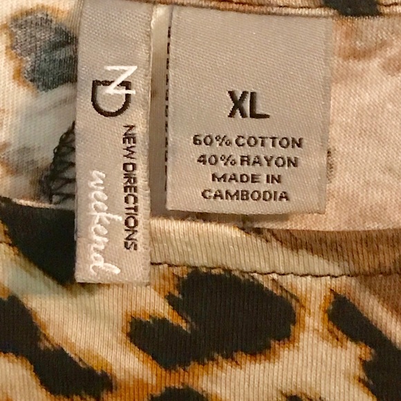 New Direction Blouse - Picture 2 of 2